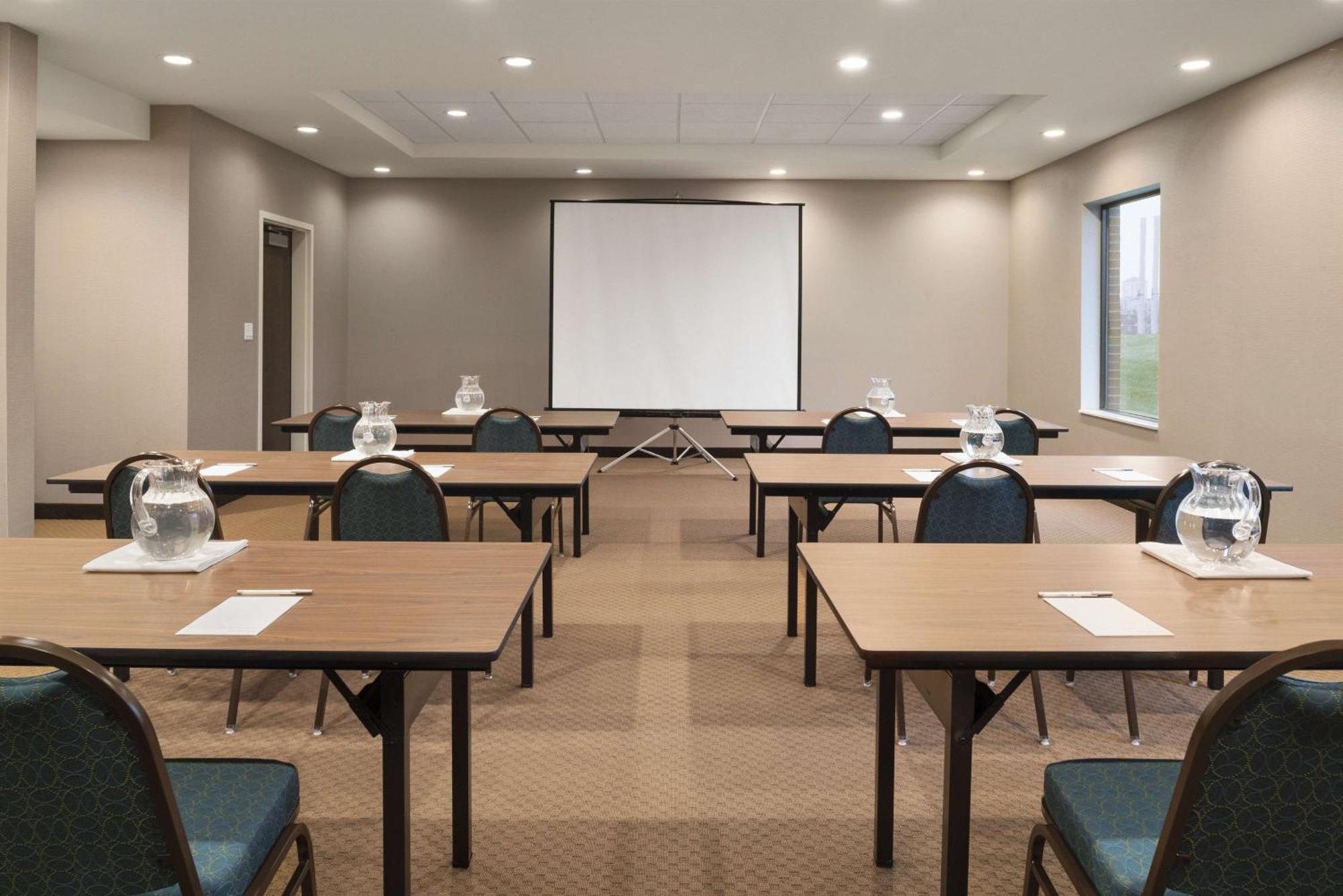 Hampton Inn Lincoln Airport, Ne Extérieur photo